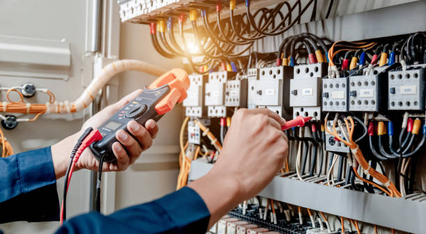 Best Electrician Near Me  in Farmington, PA